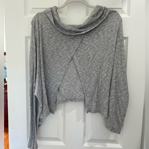 Lush Flowy Cowlneck Pullover Top - Picture 2 of 5